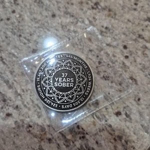 Lori's Custom Any Year Mandala sobriety coin